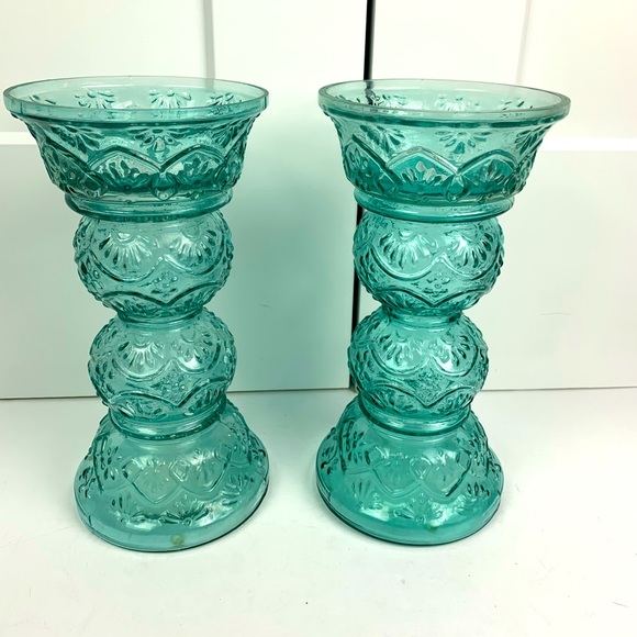Pier 1 Accents Pier Imports Lot Of 2 Green Glass Pillar Candle